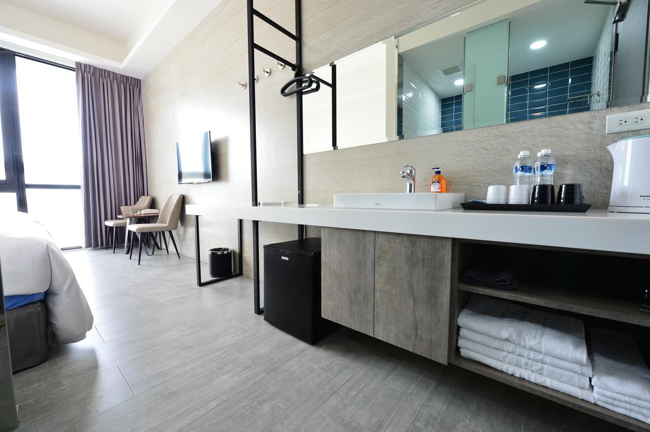 Sky Square Business Travel Hotel Makung Kültér fotó