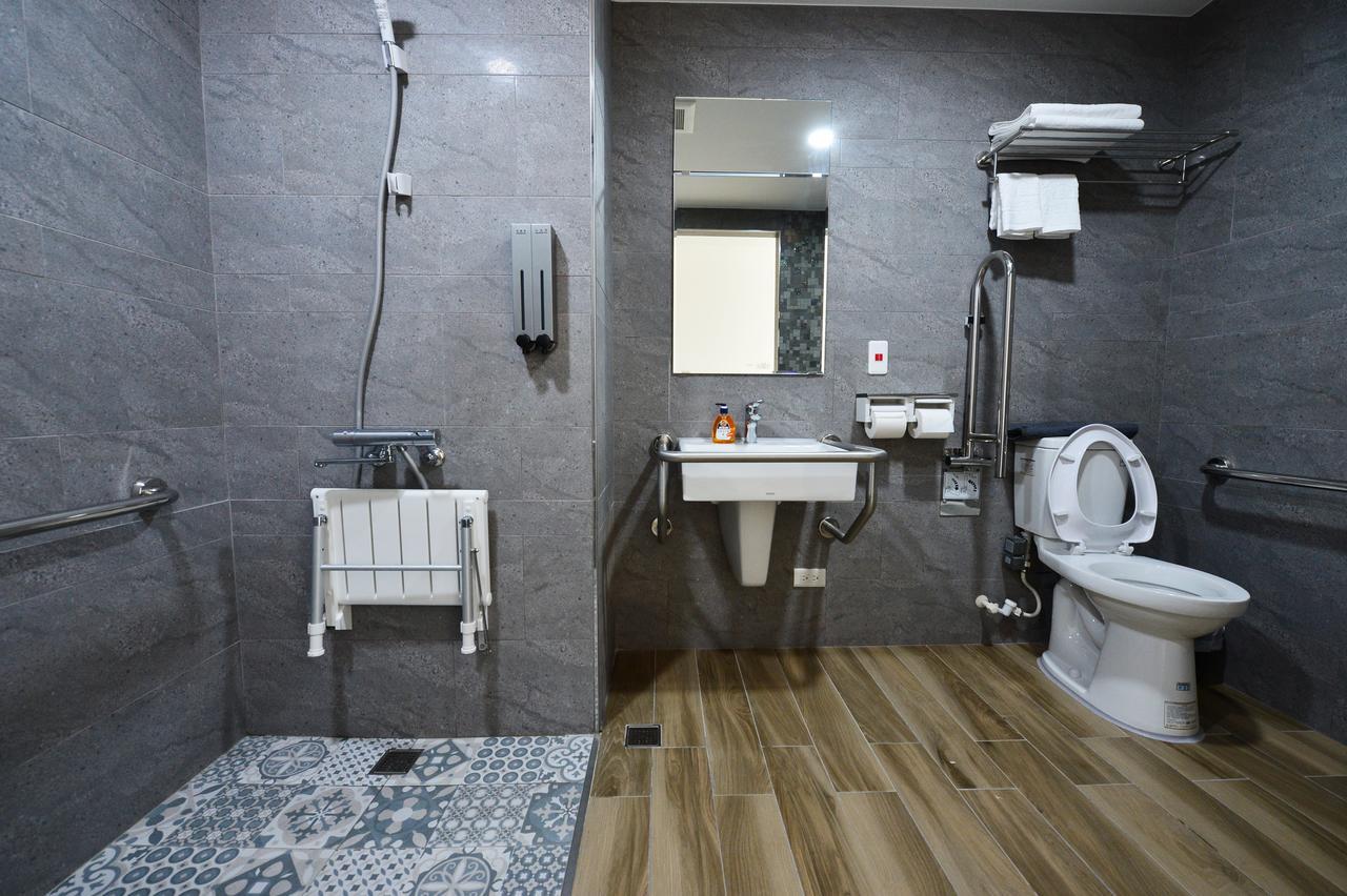 Sky Square Business Travel Hotel Makung Kültér fotó