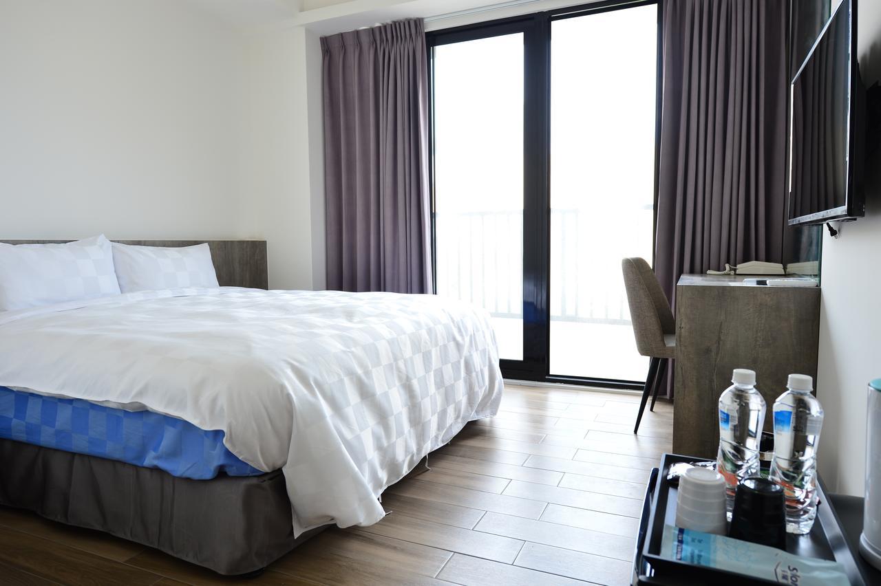 Sky Square Business Travel Hotel Makung Kültér fotó
